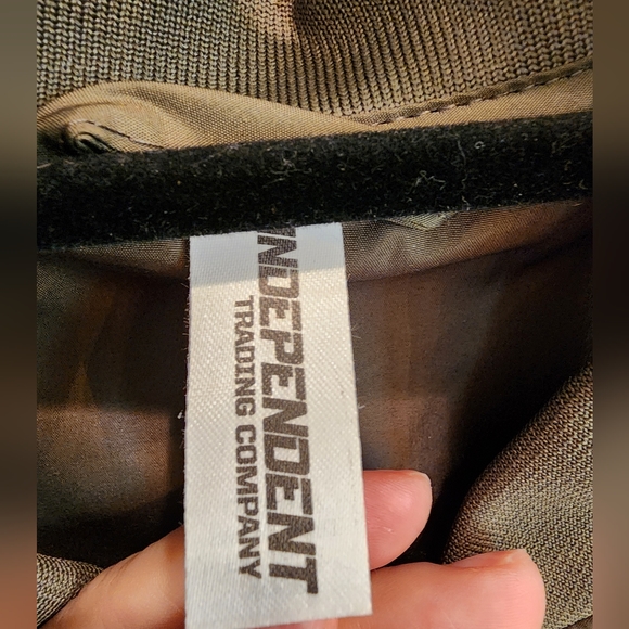 Trump Bomber style Jacket - Picture 5 of 6